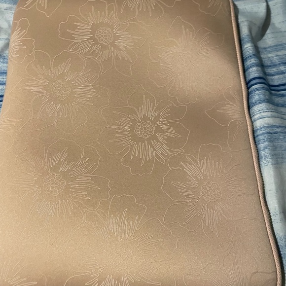 Laptop Sleeve - Picture 3 of 13